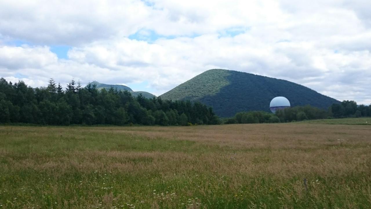 Sejour Au Coeur Des Volcans Saint-Ours  Exteriér fotografie